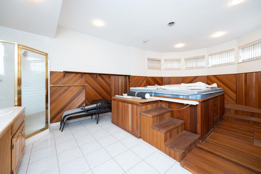 listing image 1107187357163793541