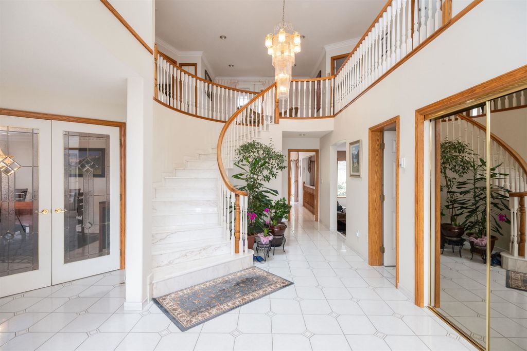 listing image 1109127634907123100