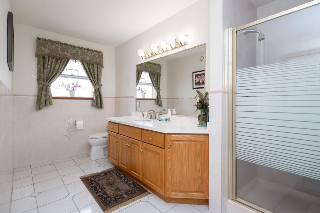 listing image 1108573975704287932