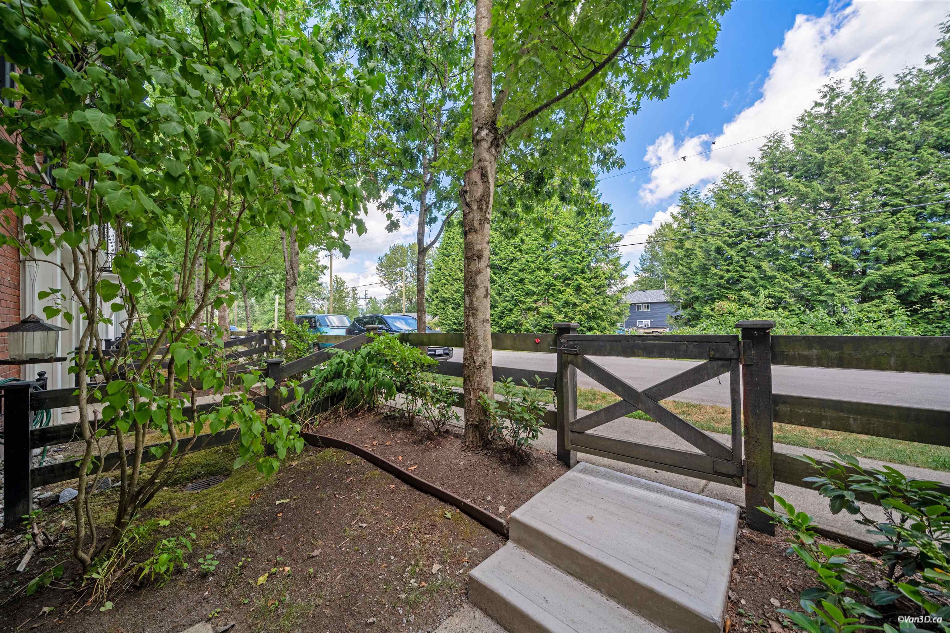 19572 Fraser Way 58