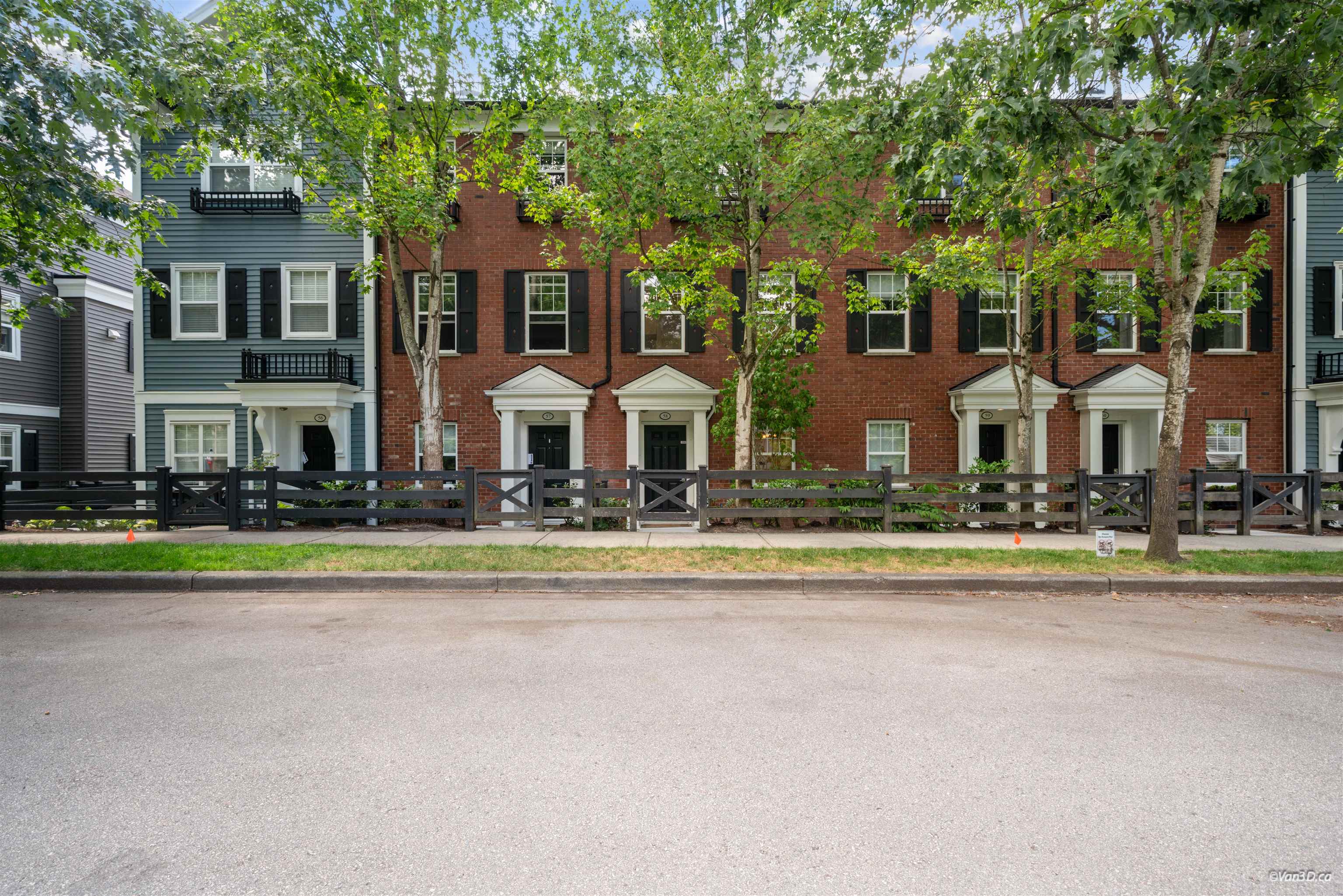 19572 Fraser Way 58