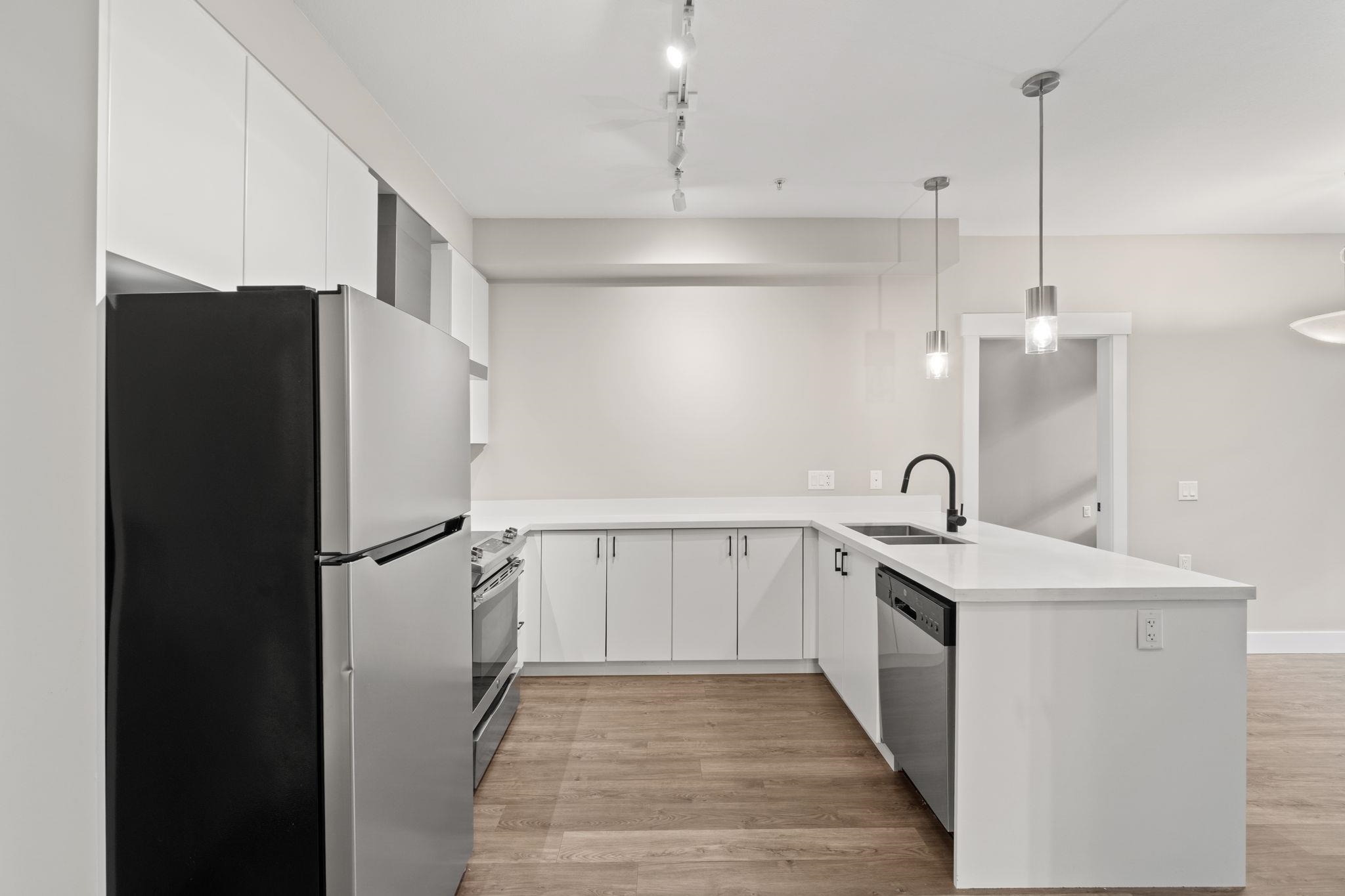 20838 78b Avenue A101