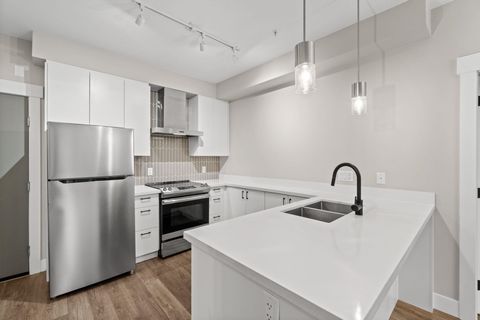 20838 78b Avenue A101 Langley BC V2Y 3M1