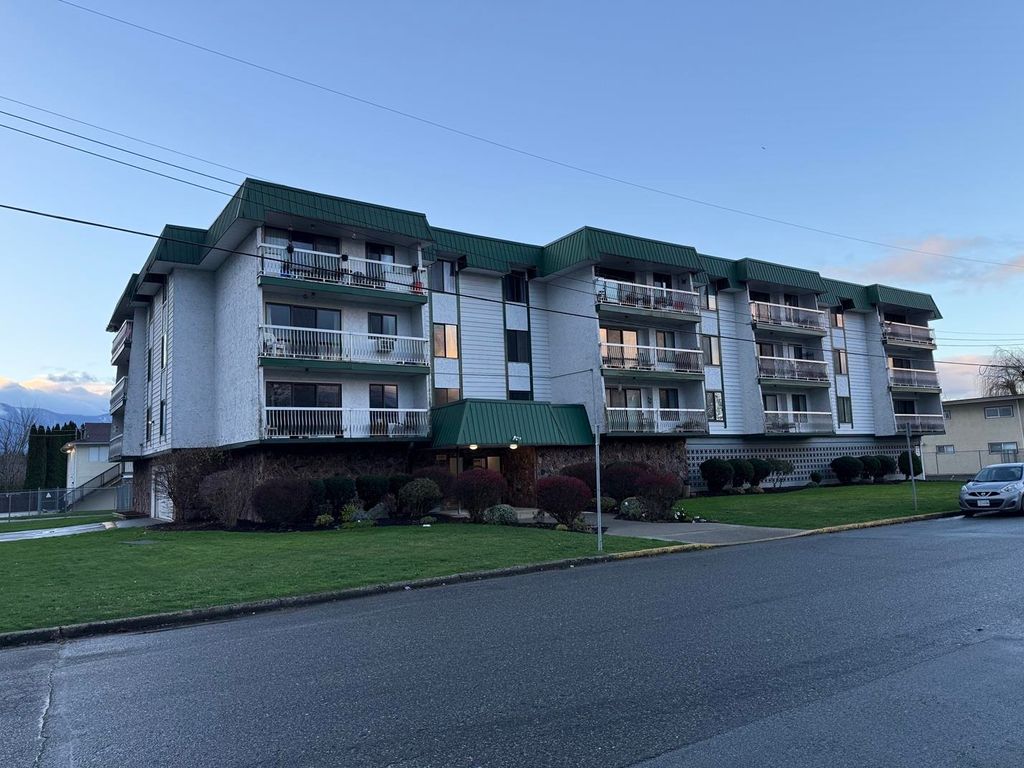 Photo of 46374 Margaret Avenue #103, Chilliwack, BC V2P 2H1 (MLS # R3107626)