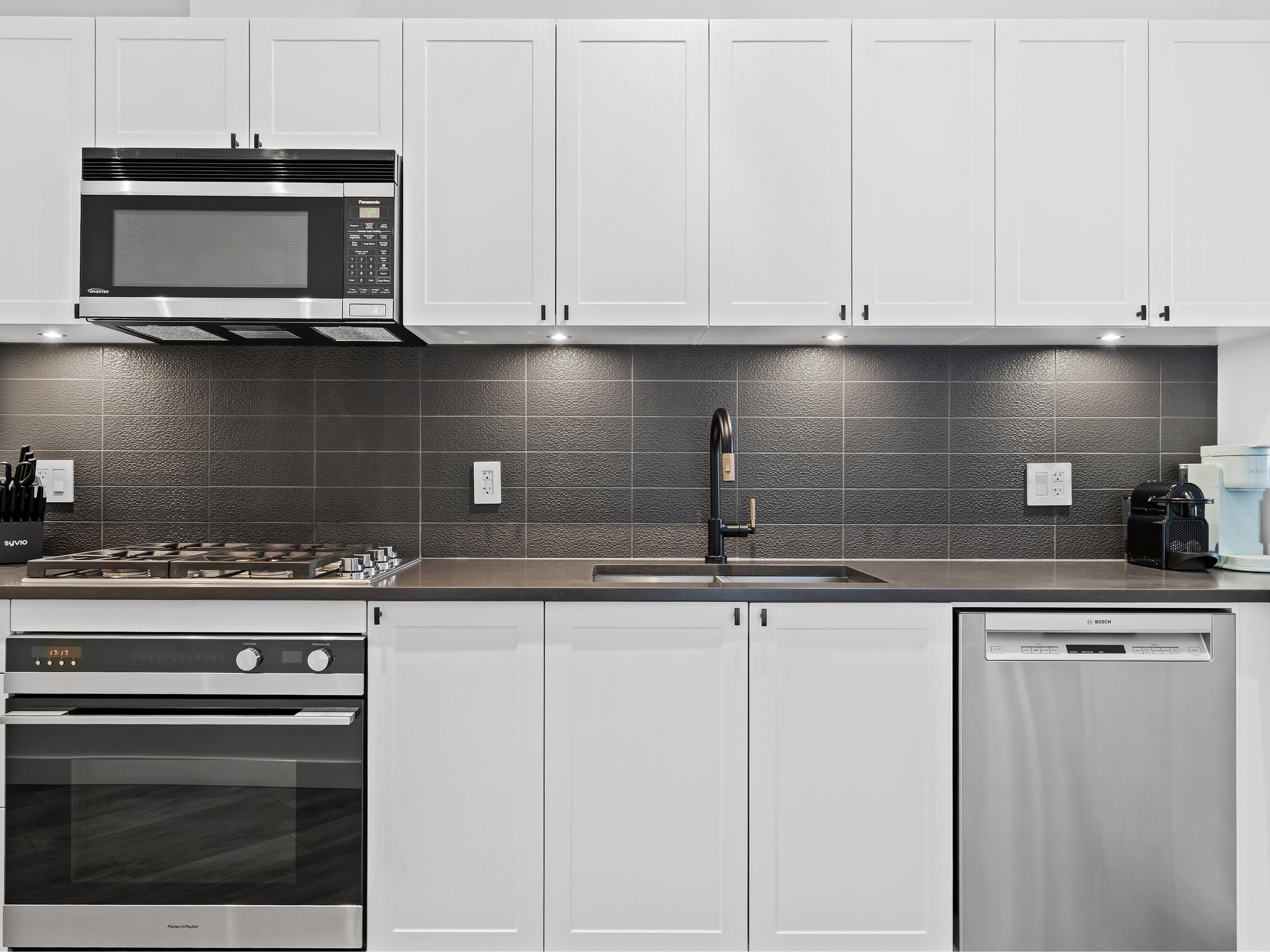 105 W 2nd Street 305