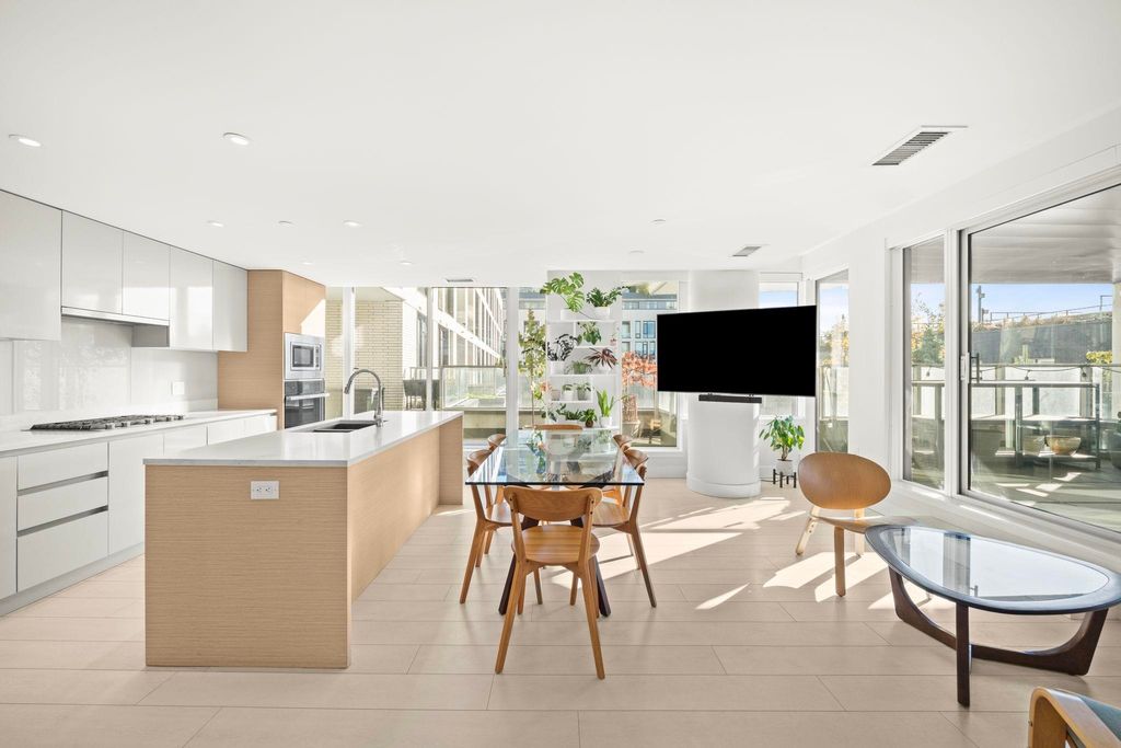 listing image 1108157094212249905