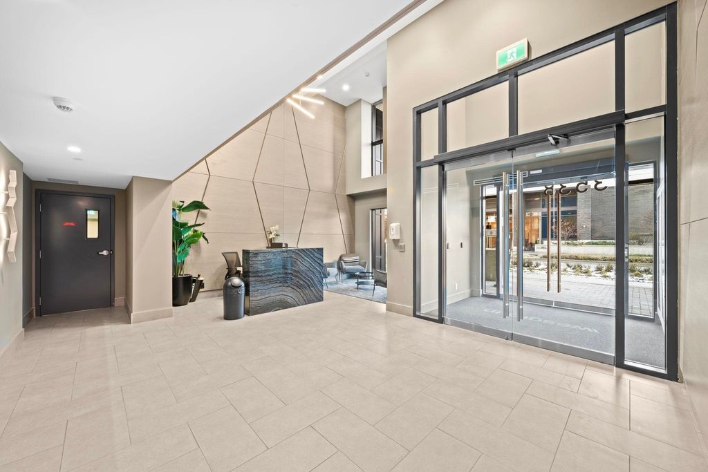 listing image 1100351369471579446