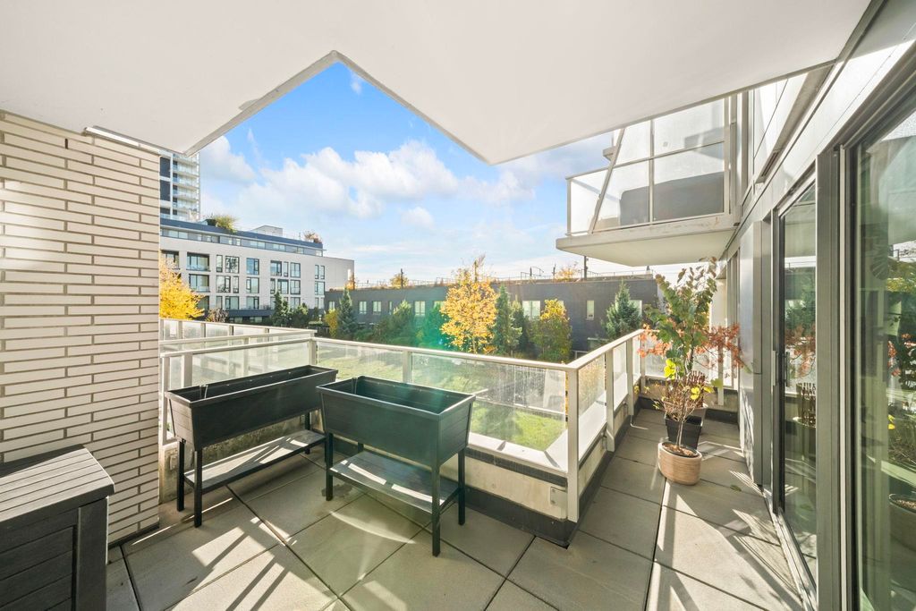 listing image 1107387183730354908