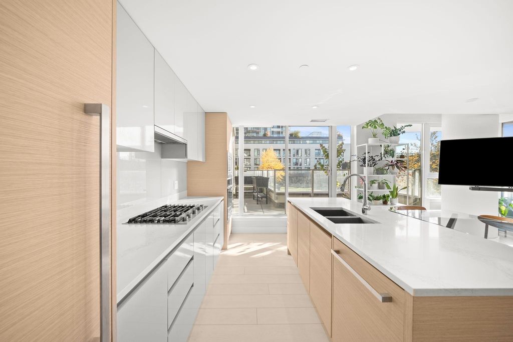 listing image 1105256149698176901