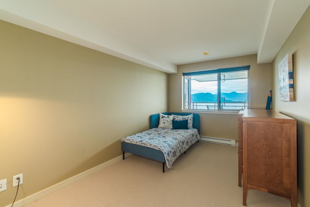 listing image 1105580114591451477