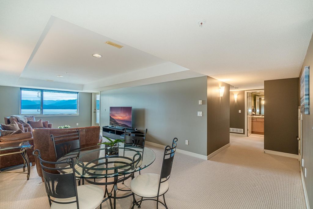 listing image 1103252138483840242