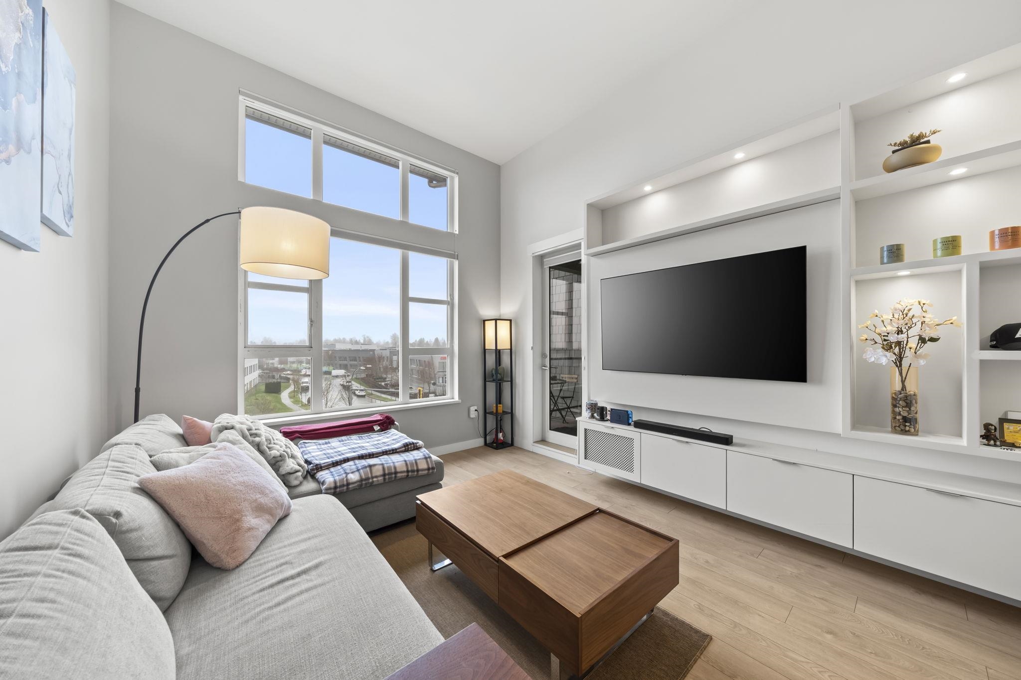 550 Seaborne Place 416