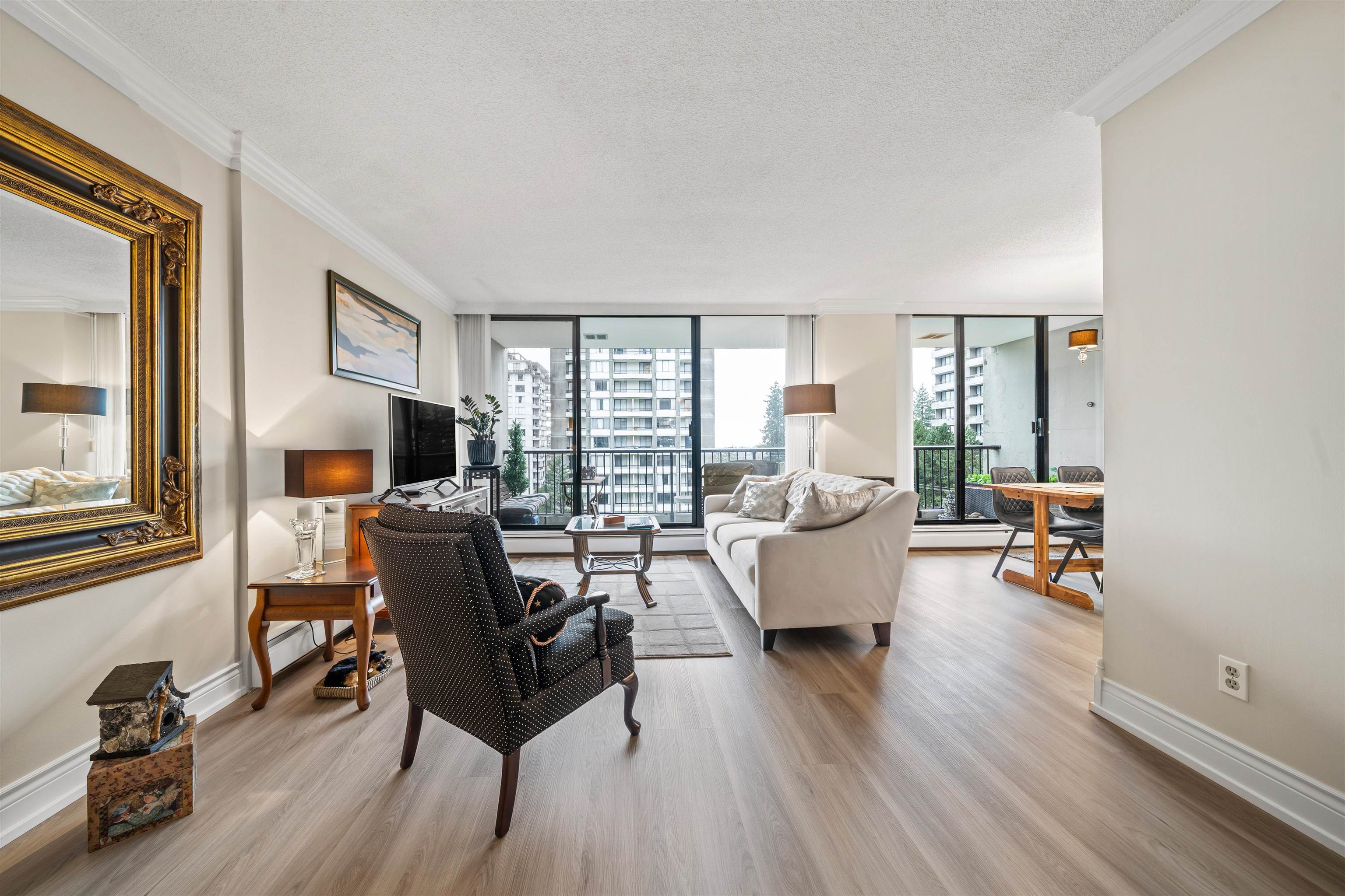 710 Seventh Avenue 502