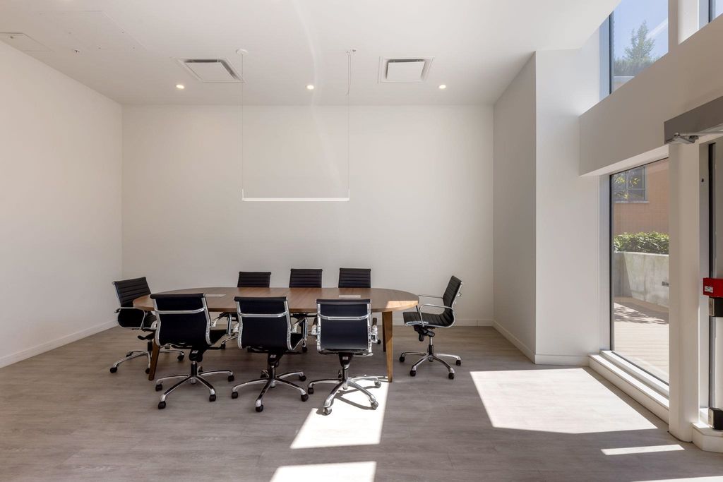 listing image 1108241337044061491