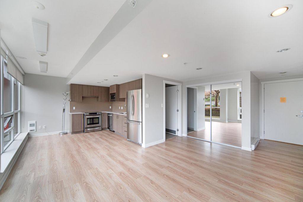 listing image 1109053316870784647