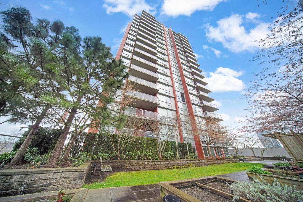 listing image 1100193892132100741
