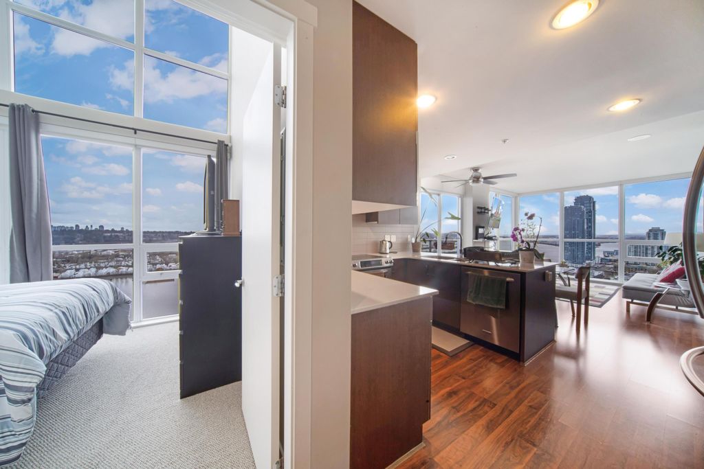 listing image 1107284797012230608
