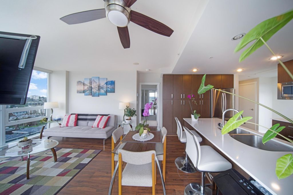 listing image 1102784768888080226