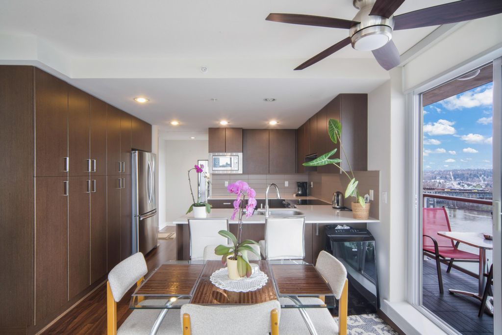 listing image 1108885722079141374