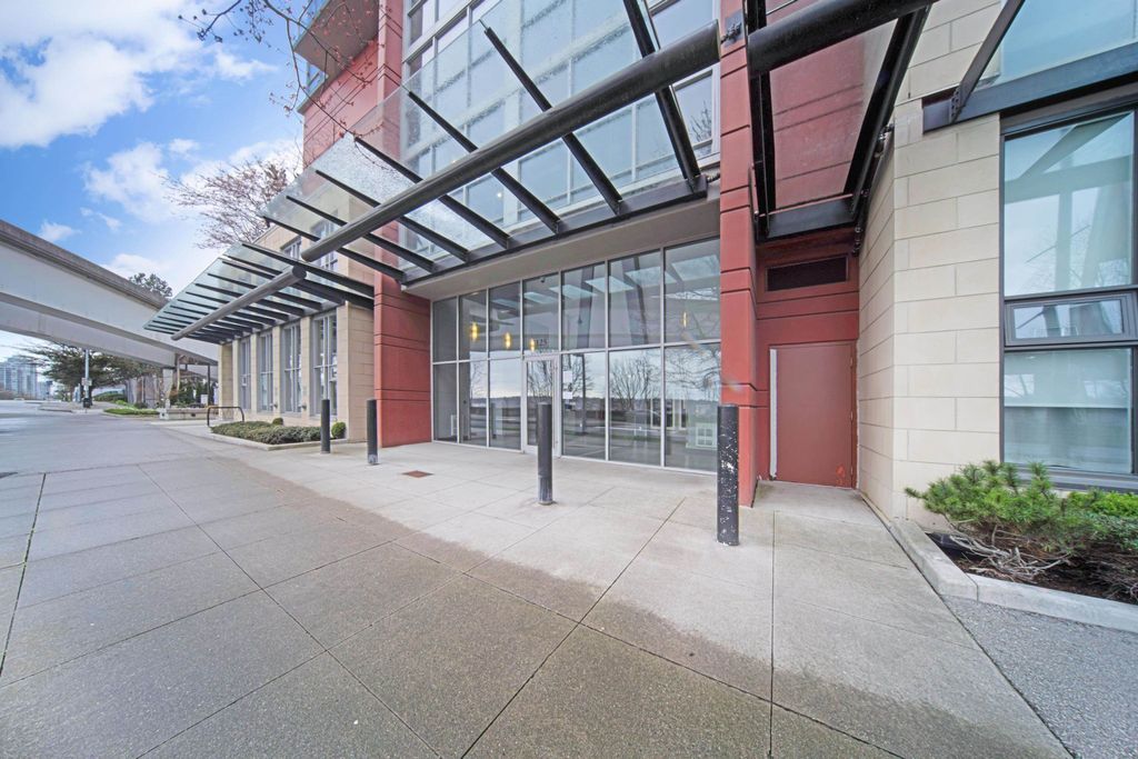 listing image 1106243778435157674