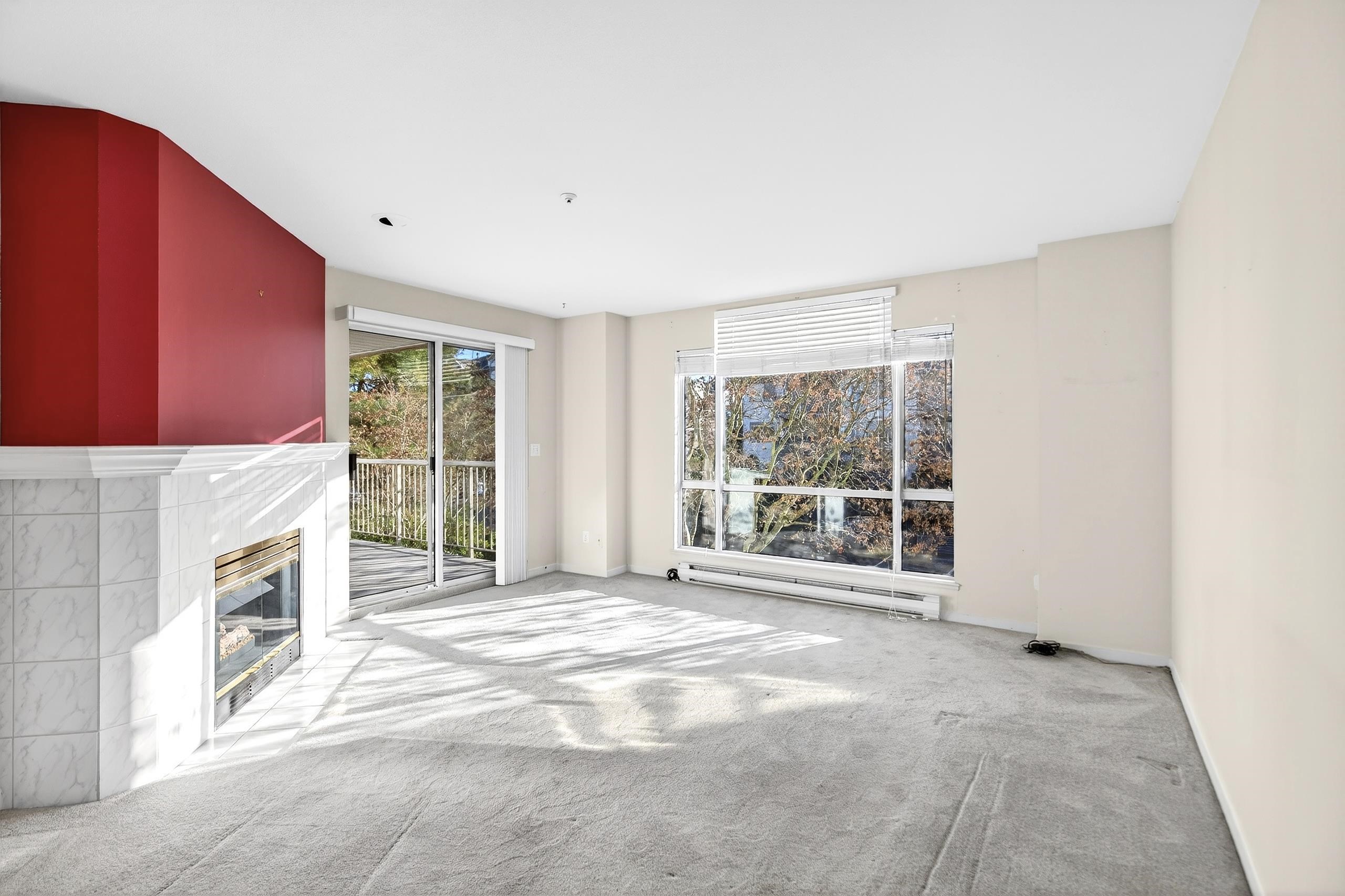 19122 122 Avenue 212