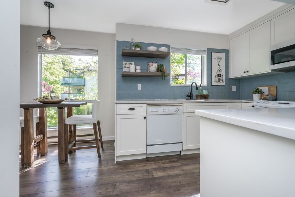 listing image 1103591419368503677