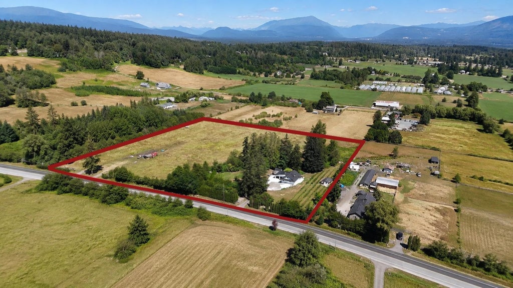 Photo of 21263 Crush Crescent, Langley, BC V2Y 2R4 (MLS # R3160260)