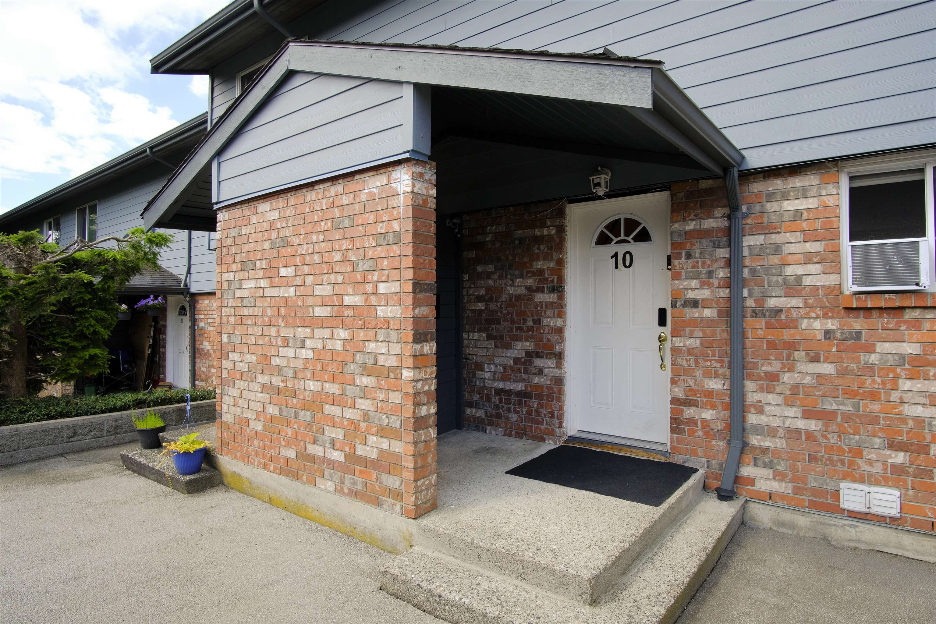 10736 Guildford Drive 10