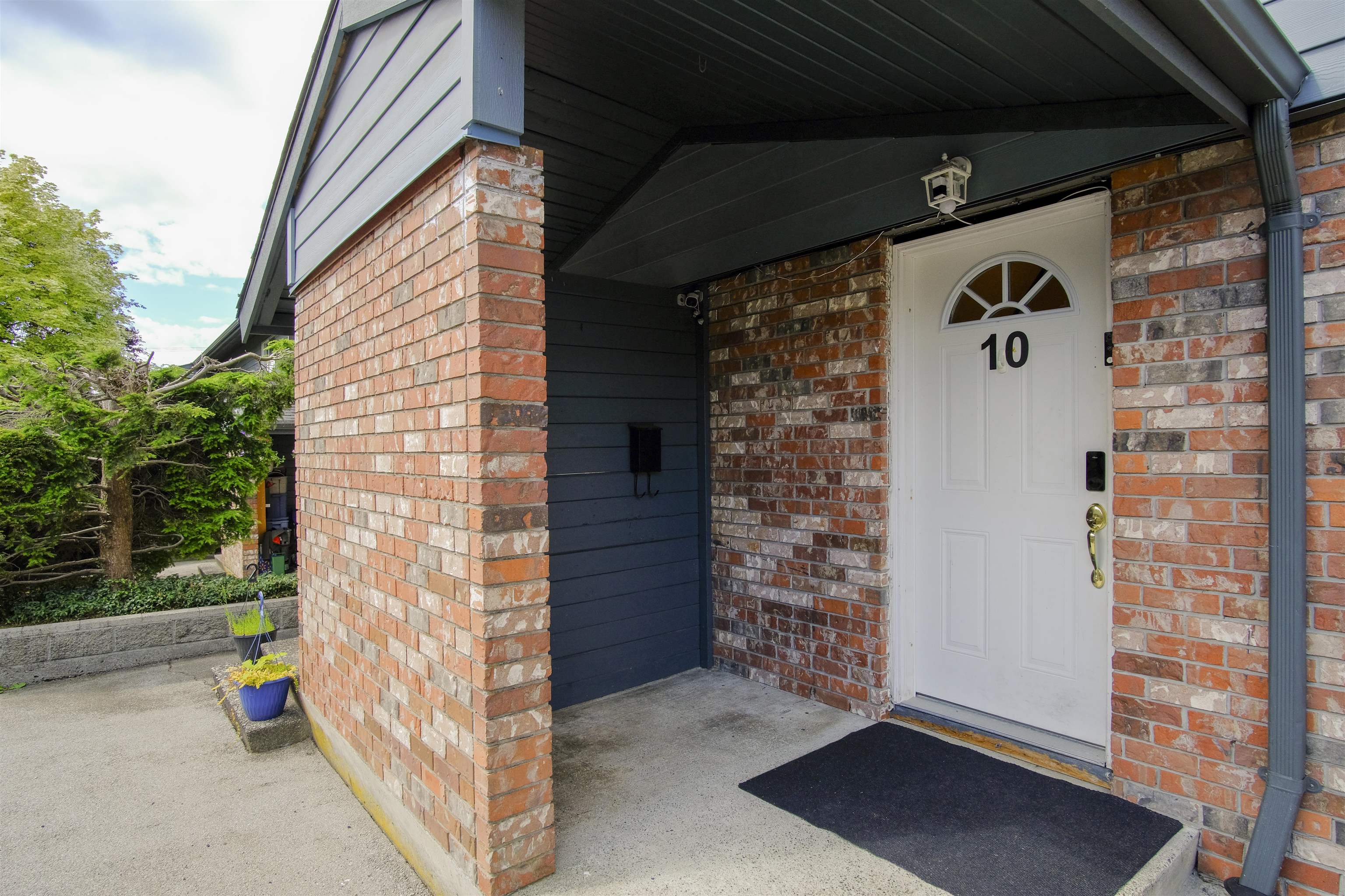 10736 Guildford Drive 10
