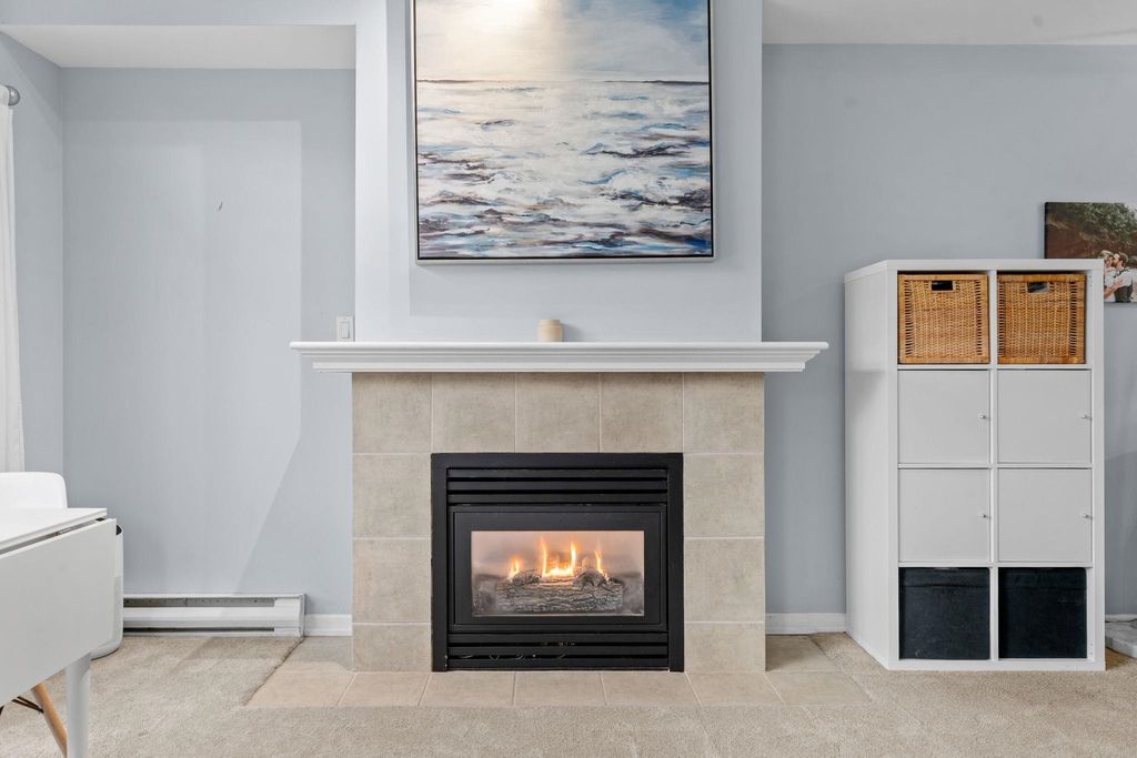 listing image 1104293347291019139