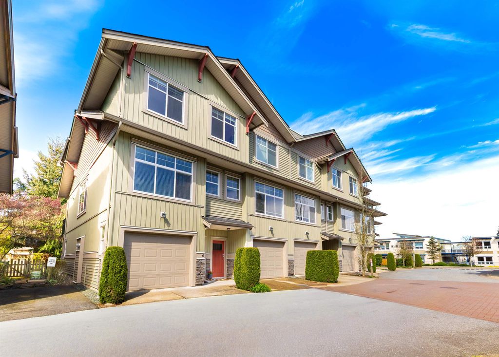 Photo of 20966 77a Avenue #6, Langley, BC V2Y 0K9 (MLS # R3112531)