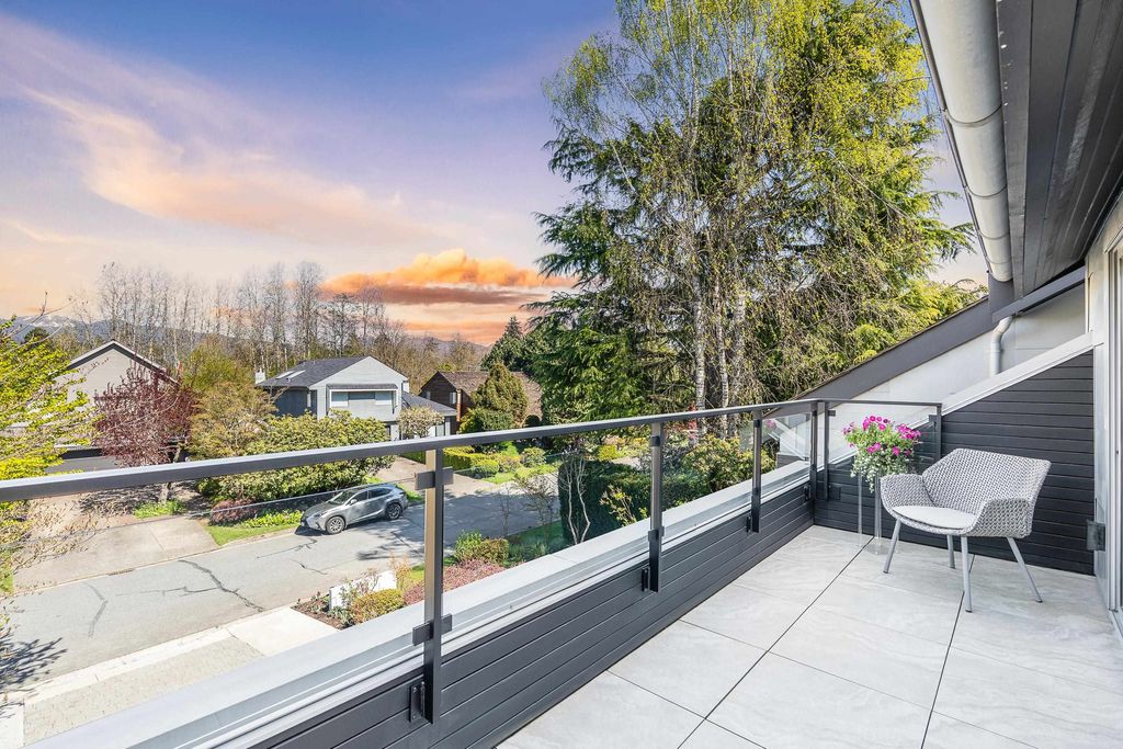 listing image 1103052196246407850