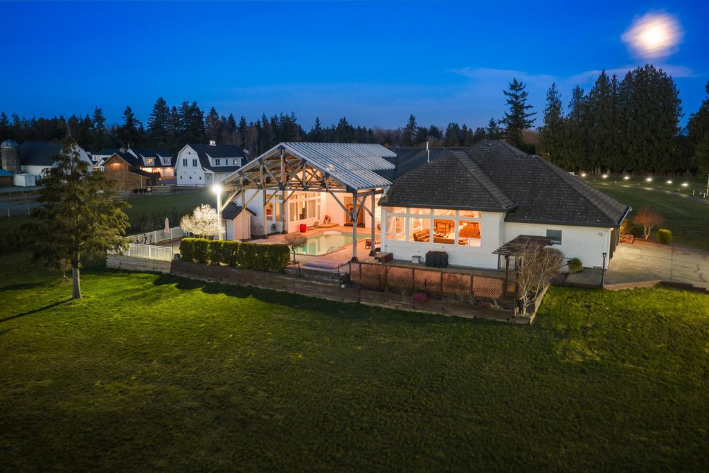 Photo of 667 248 Street, Langley, BC V4W 2C2 (MLS # R3125877)