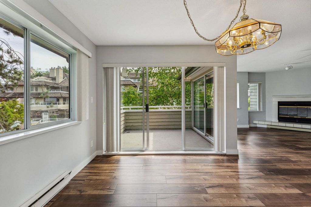 listing image 1109749500210641229