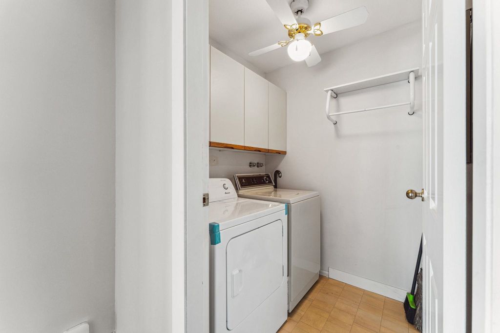 listing image 1102101041937168115