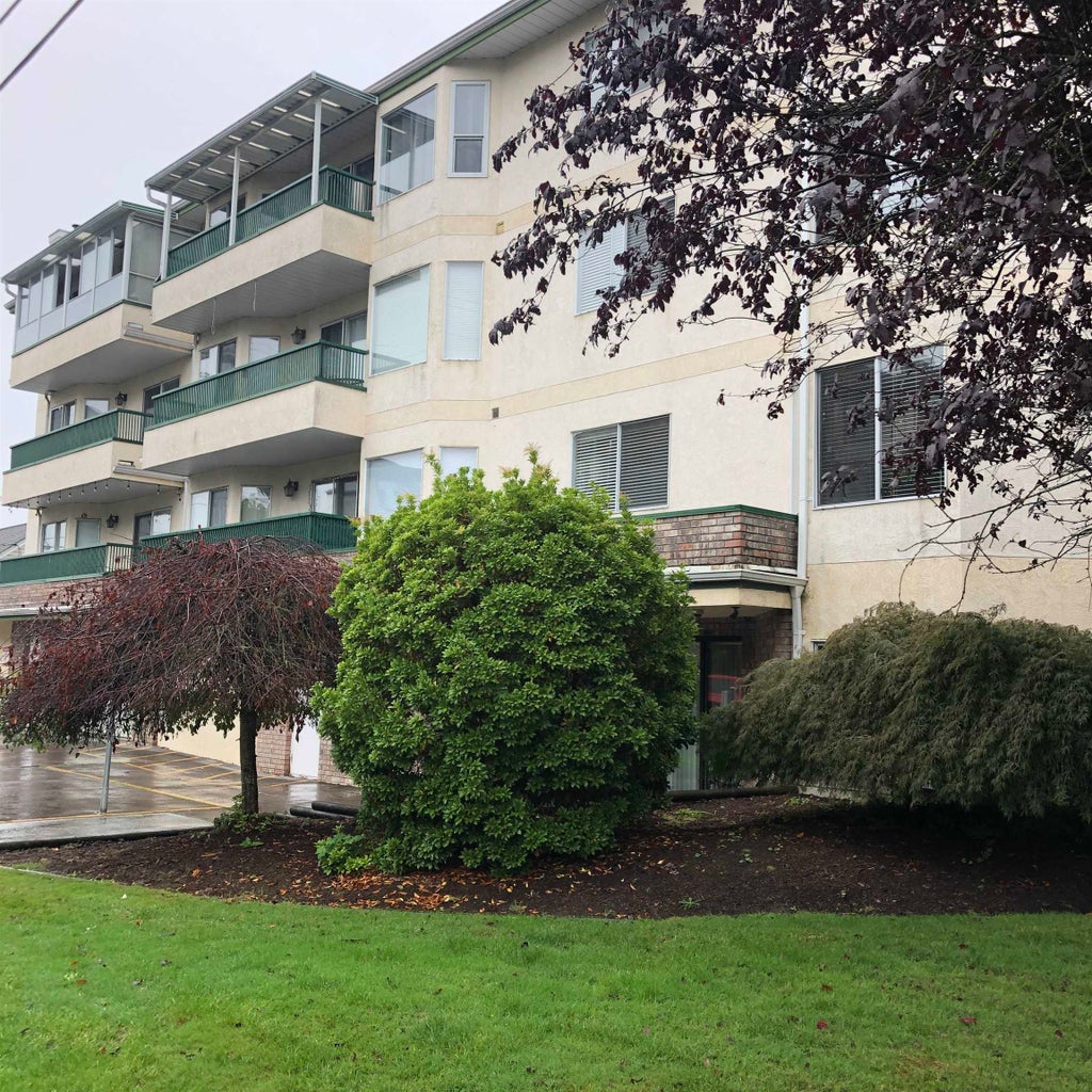 Photo of 45604 Brett Avenue #205, Chilliwack, BC V2P 1N9 (MLS # R3171869)