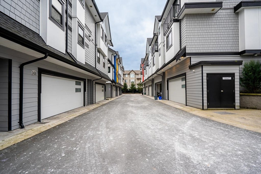 Photo of 32160 Peardonville Road #9, Abbotsford, BC V2T 0K4 (MLS # R3140392)