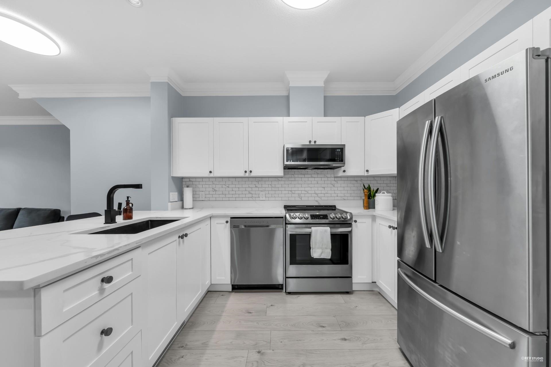 18 Jack Mahony Place 122
