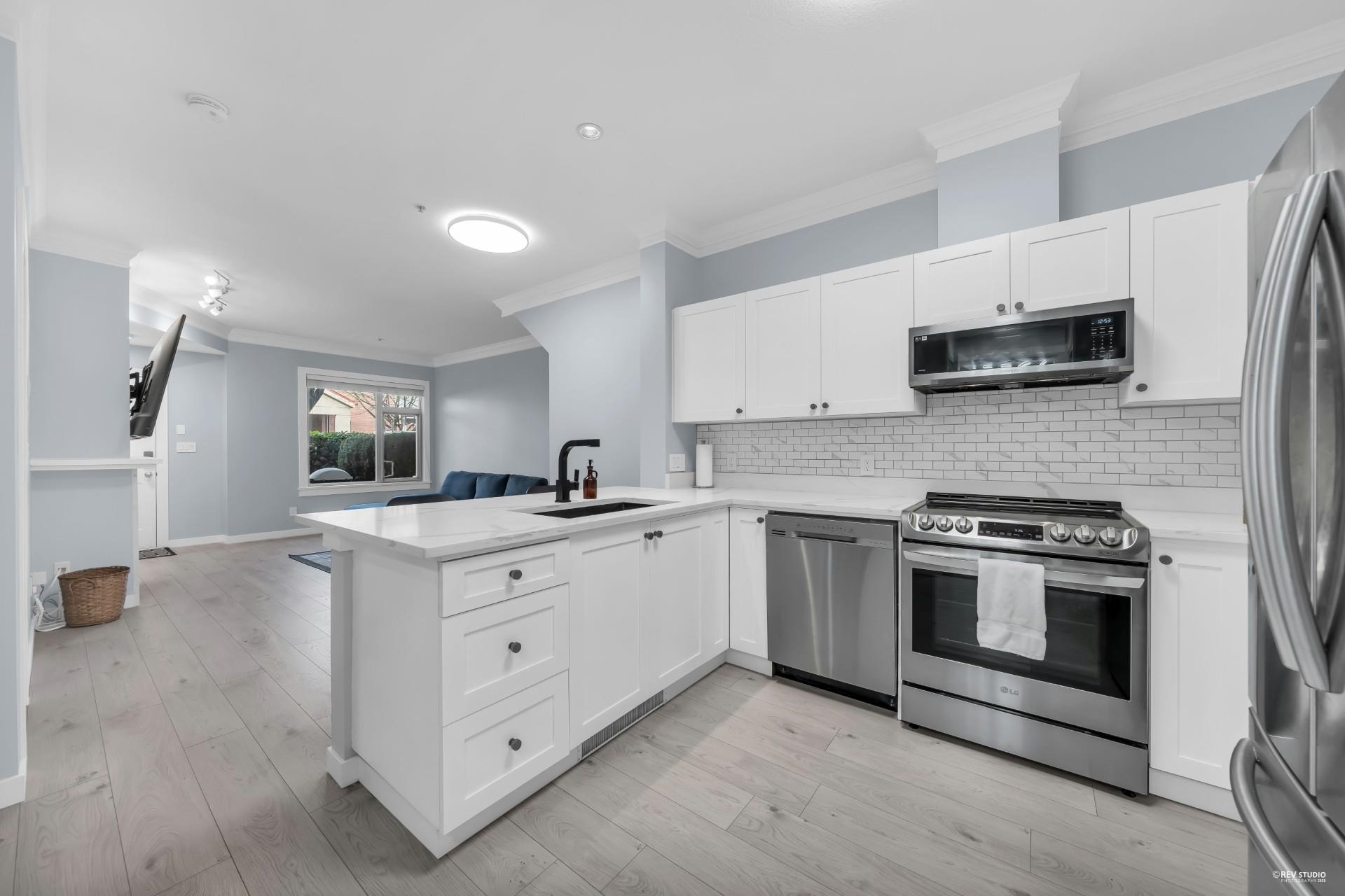 18 Jack Mahony Place 122