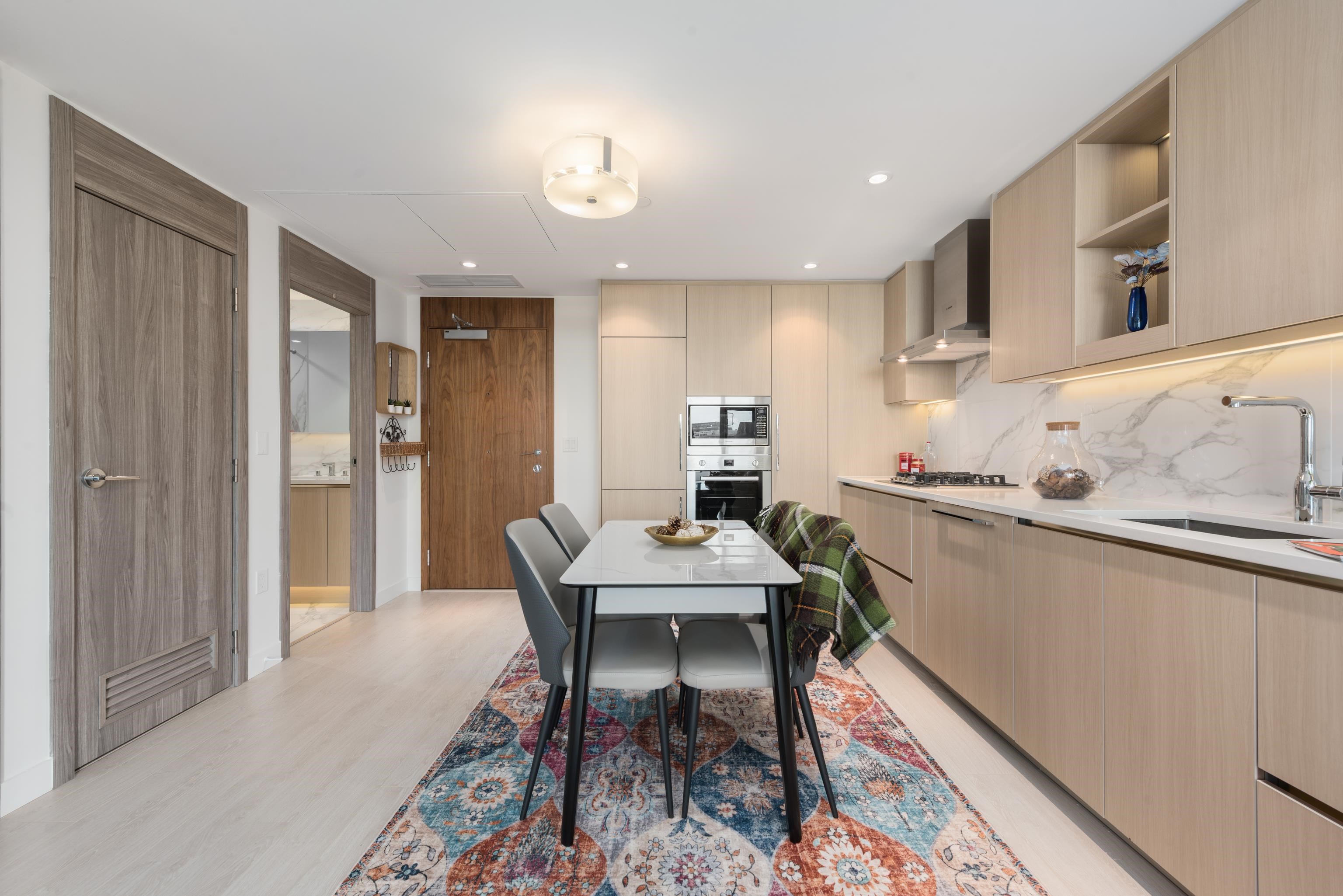 8611 Hazelbridge Way 402