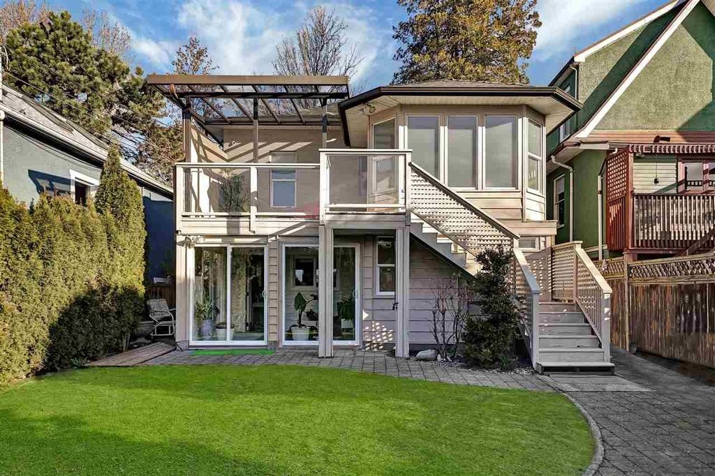 listing image 1103060237344507847