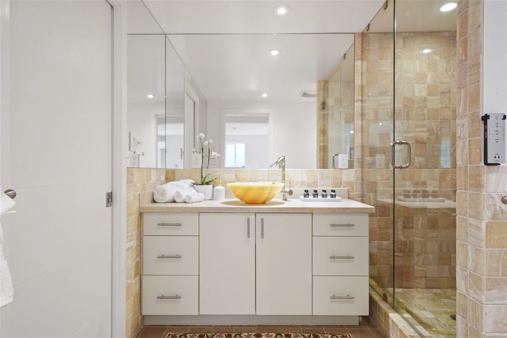 listing image 1103964837026444400