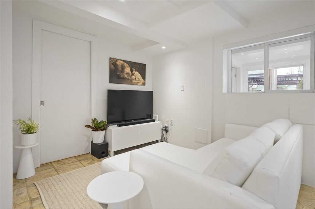 listing image 1101615605295680349