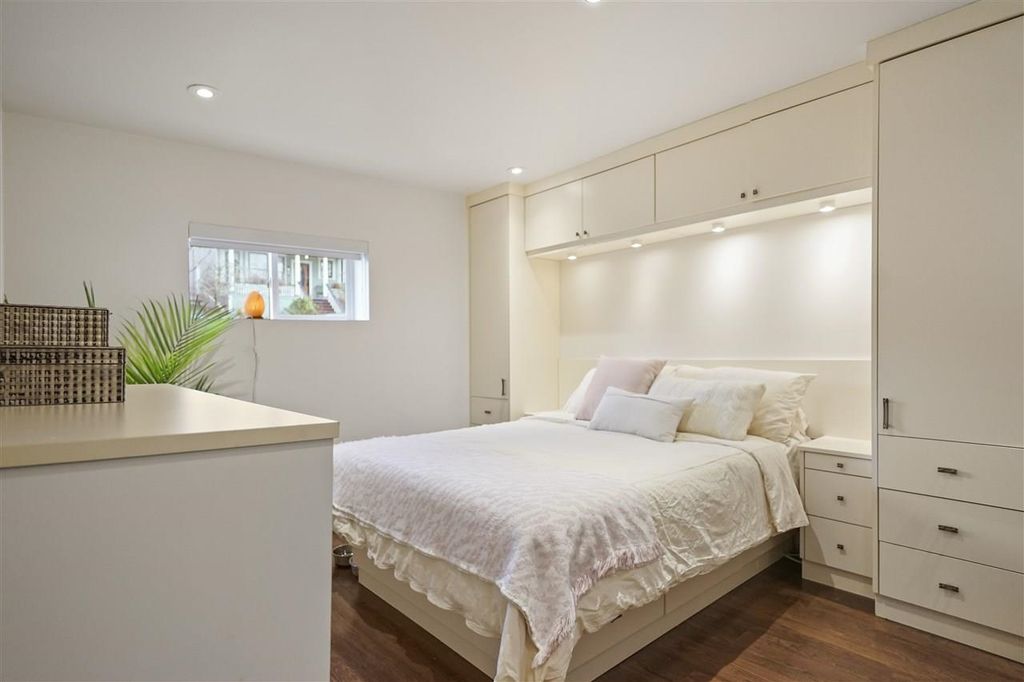 listing image 1109876708258315253