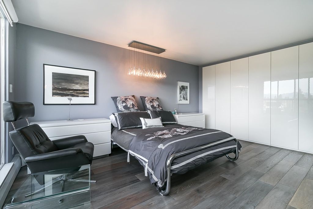 listing image 1107886670259729691