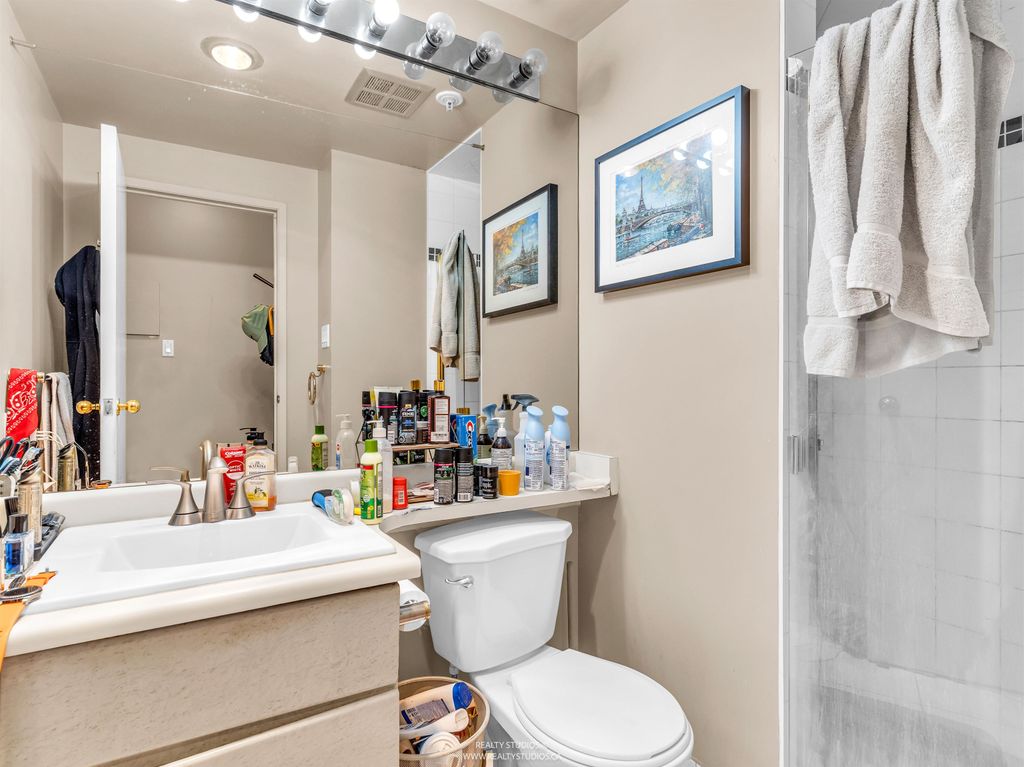 listing image 1105208986672398956