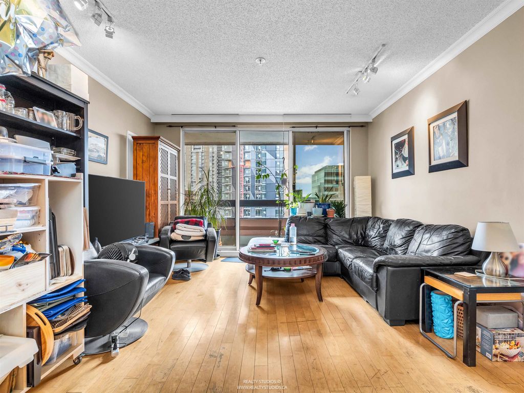 listing image 1105561646978247709
