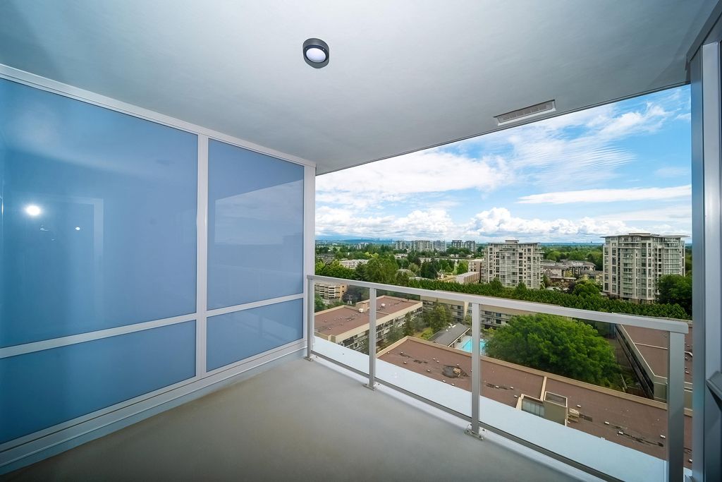 listing image 1109947234672026337