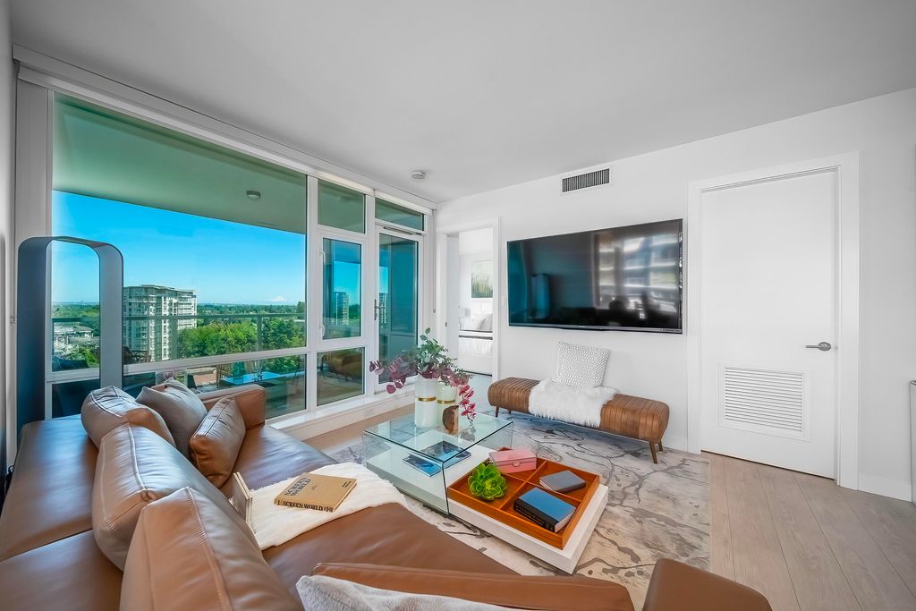 listing image 1109854105818929577
