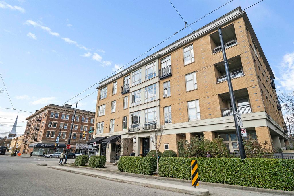 listing image 1103701977516310756